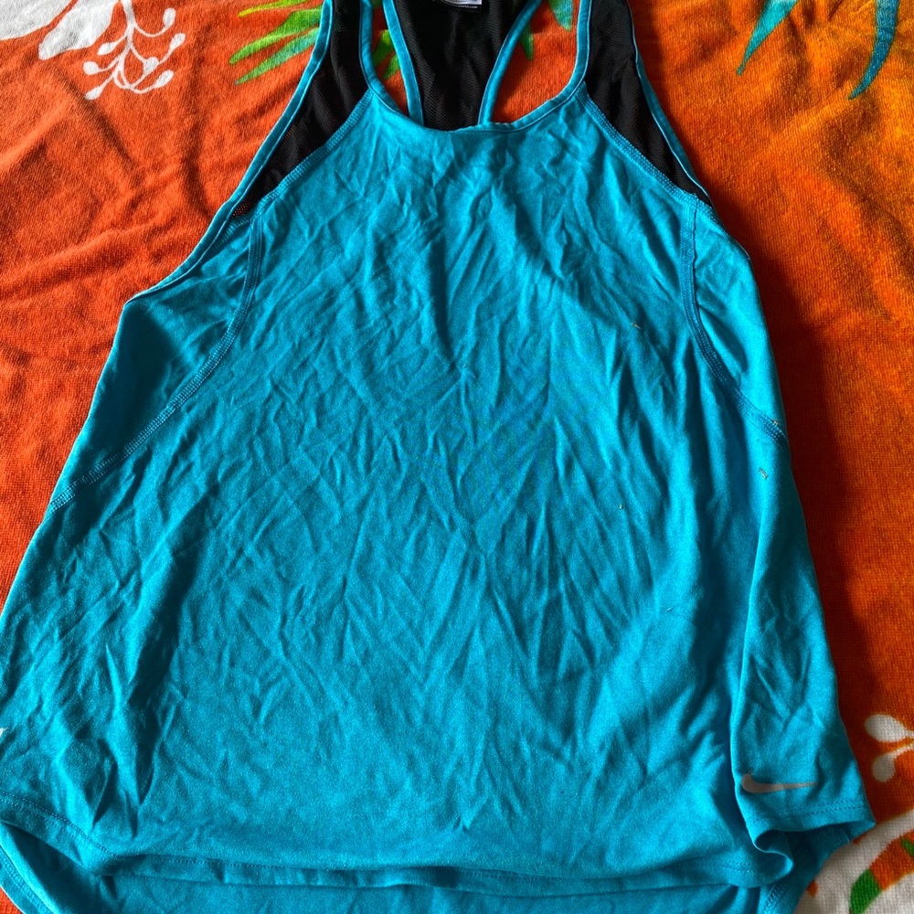 5 for 25!! Nike workout tank